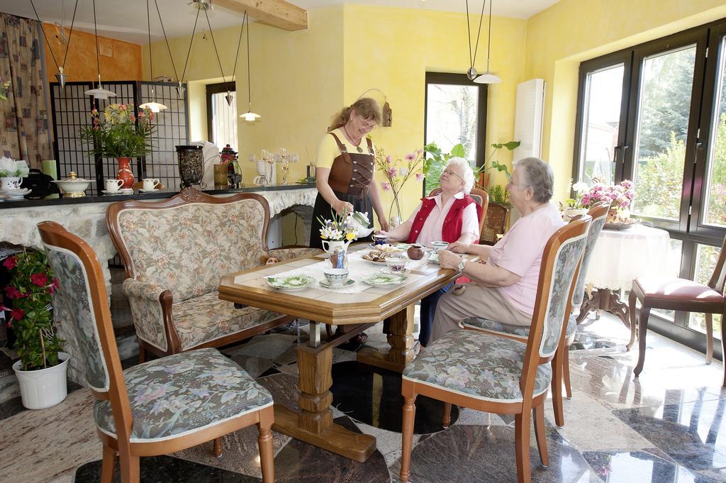 Landferienhaus Pension Erika Mühlhausen 객실 사진